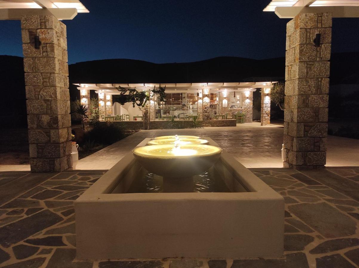 Villa Le Grand Bleu Katapola Luaran gambar