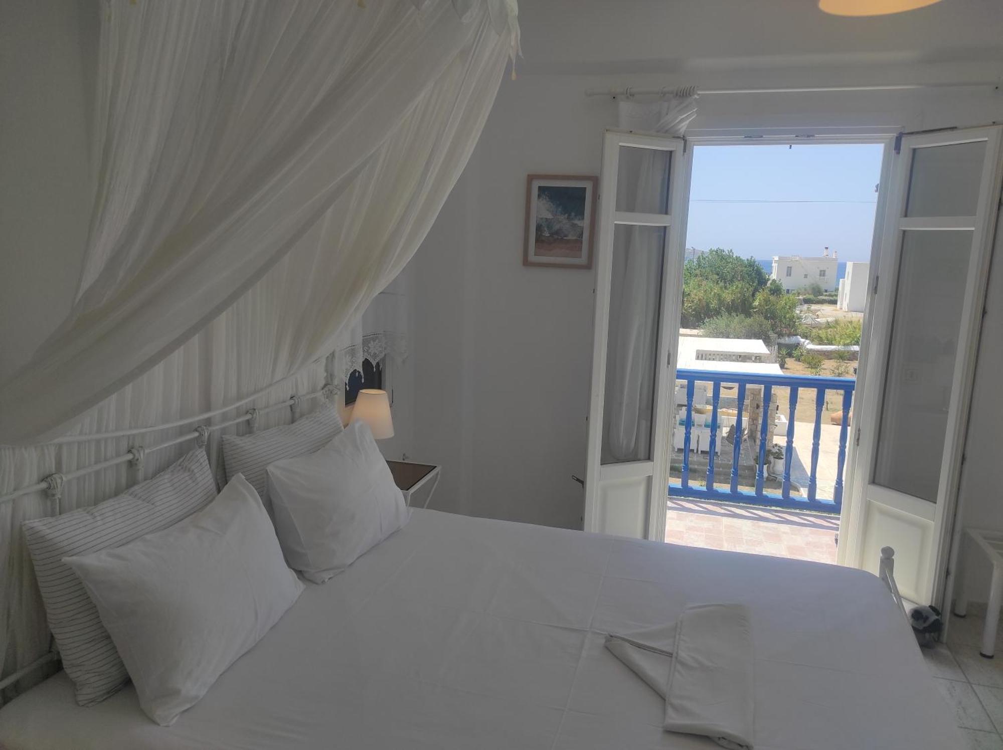 Villa Le Grand Bleu Katapola Luaran gambar
