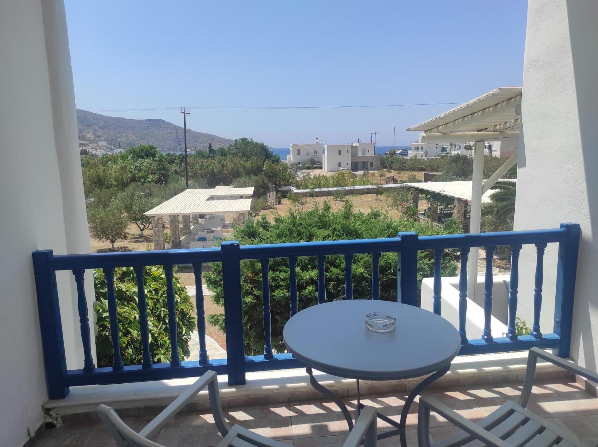 Villa Le Grand Bleu Katapola Luaran gambar