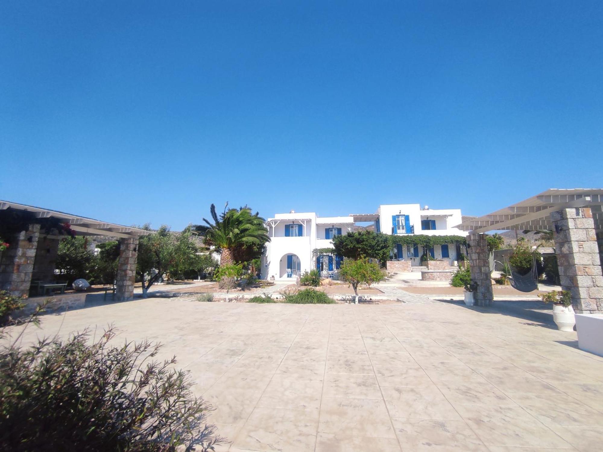 Villa Le Grand Bleu Katapola Luaran gambar