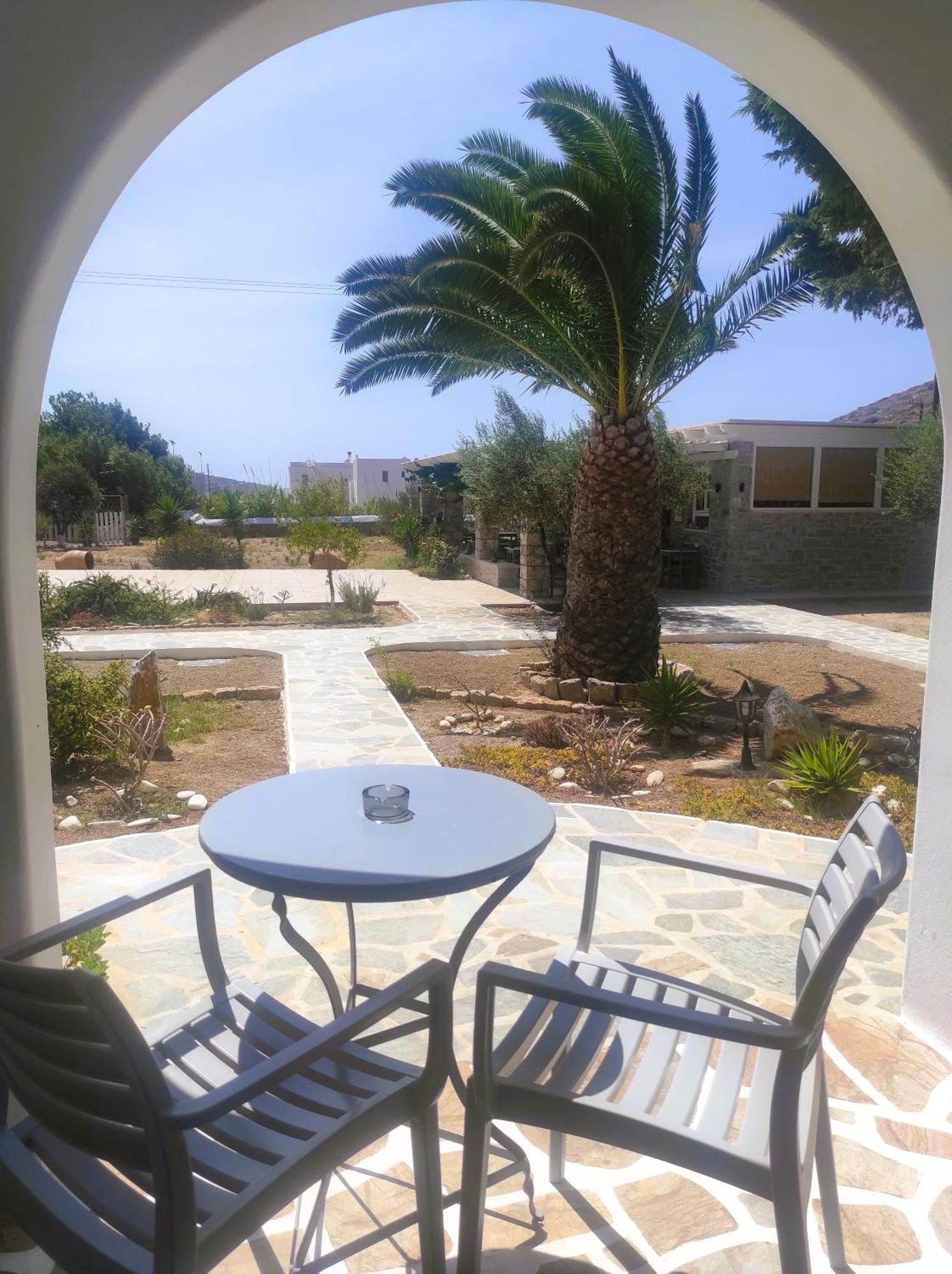 Villa Le Grand Bleu Katapola Luaran gambar